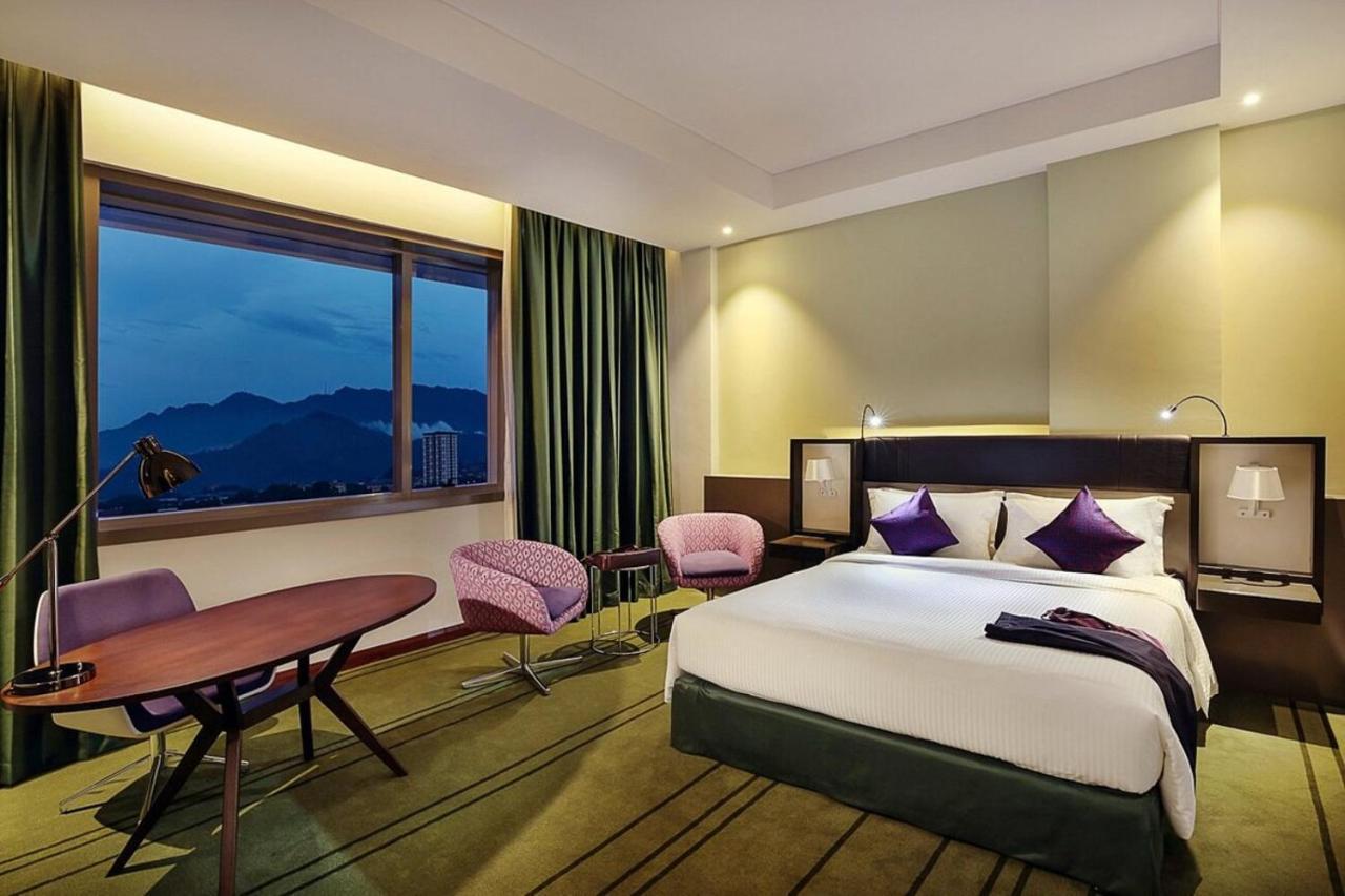 Avangio Hotel Kota Kinabalu Exterior foto